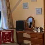 2 Mile Bed & Breakfast Kenmare