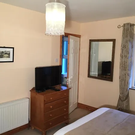 Bed & Breakfast 2 Mile 3*